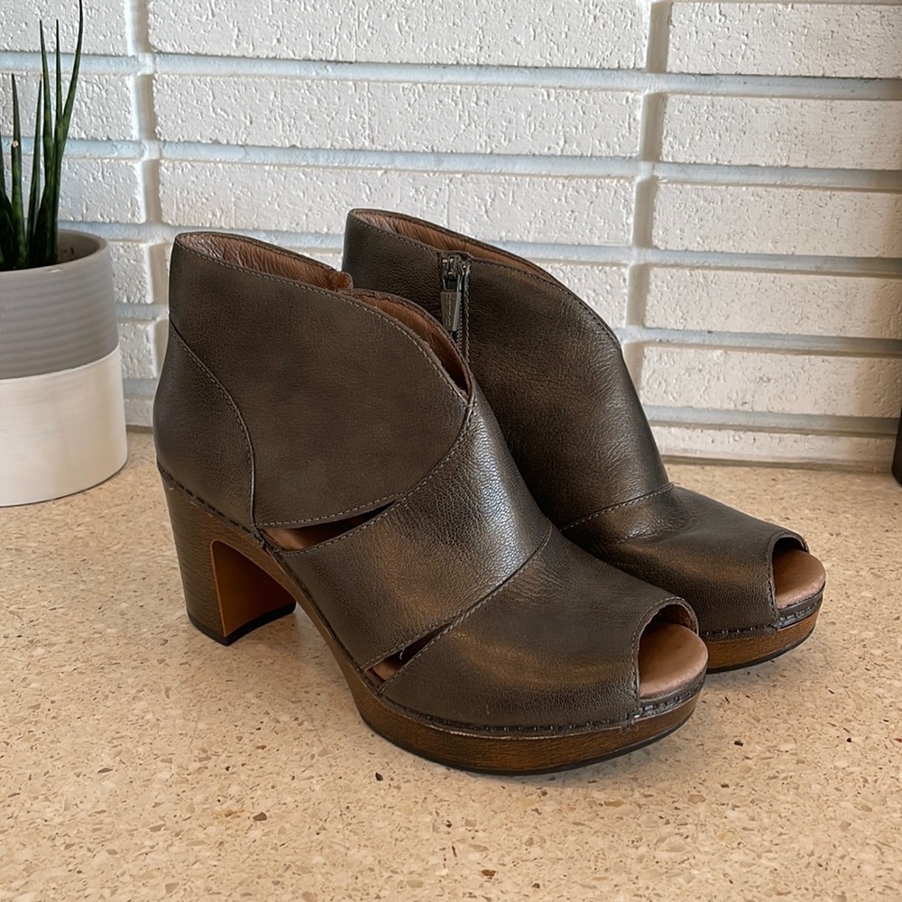 Dansko Delphina Leather Platform Sandal Booties